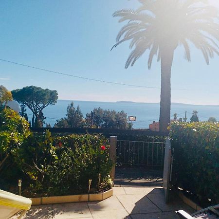 Residence Le Paradou Le Le Rayol-Canadel-sur-Mer エクステリア 写真